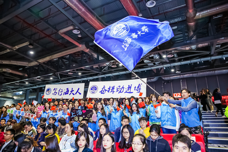 在国家会展中心举行宣誓仪式 在国家会展中心举行宣誓仪式