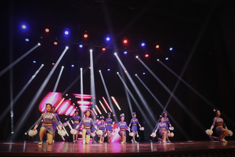 20210110062034442800.jpg 小学啦啦操展演