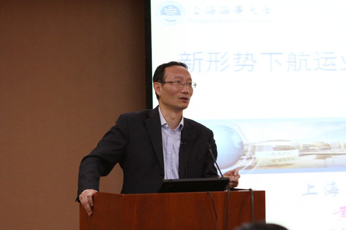 黄有方校长作主题报告 黄有方校长作主题报告