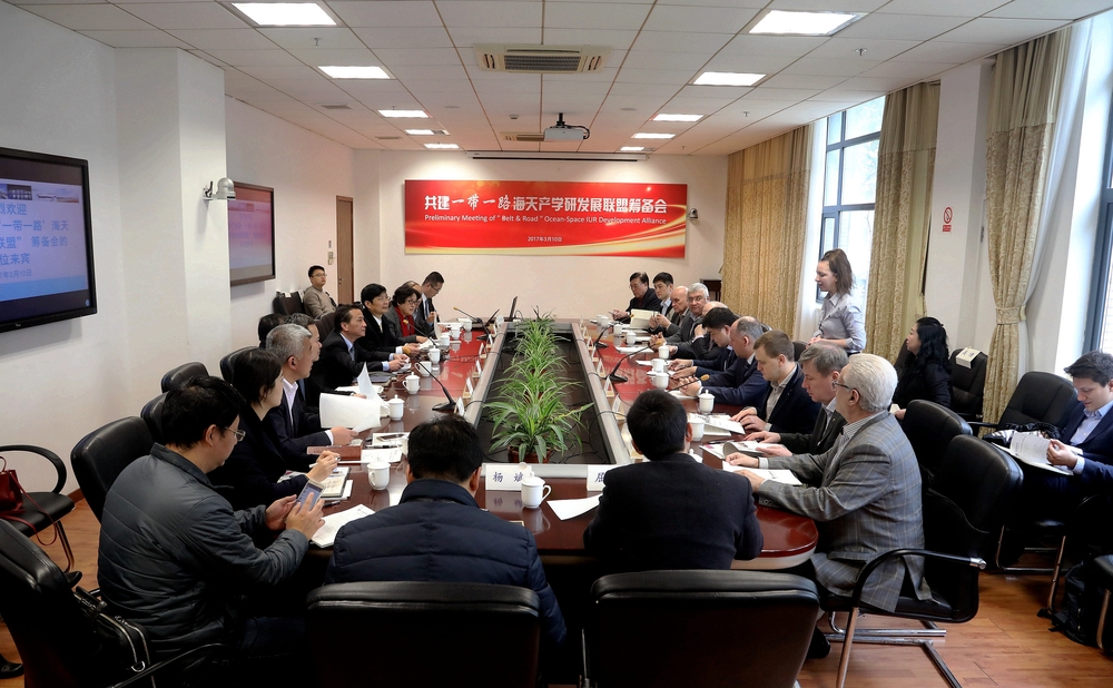 严伟副校长致辞