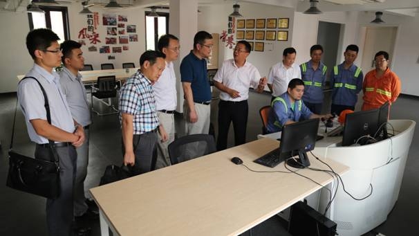 参观创新工作室