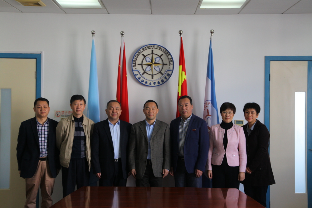 张铜宁客座教授聘任仪式在我校举行