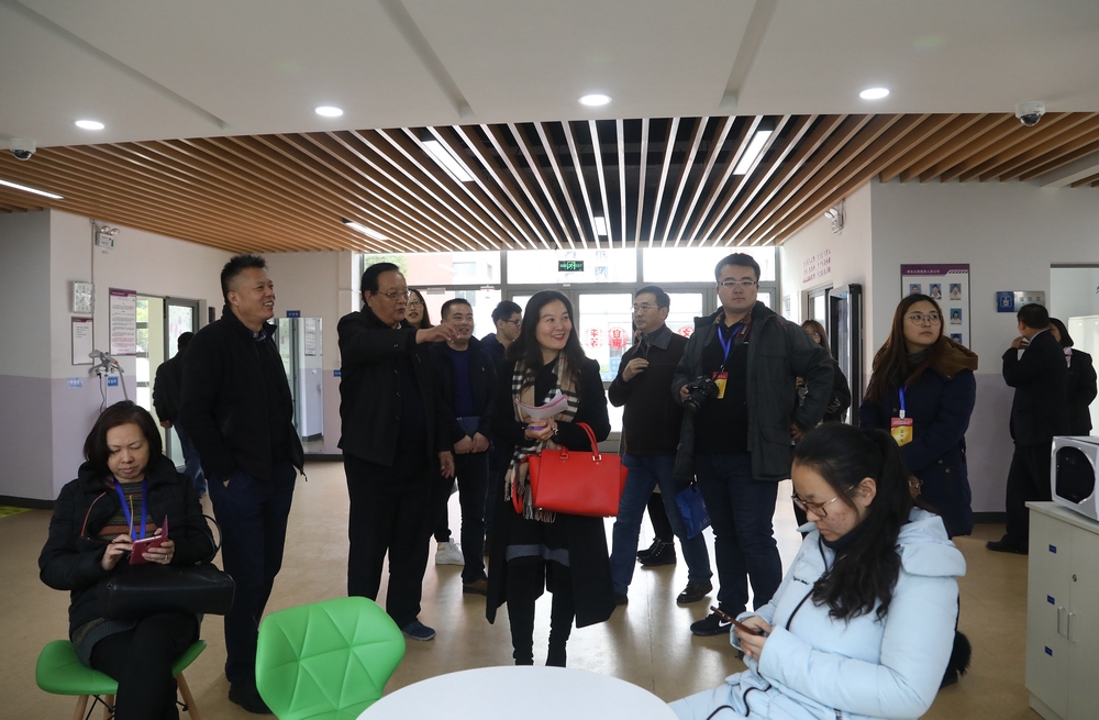 参观6T改造后的学生公寓