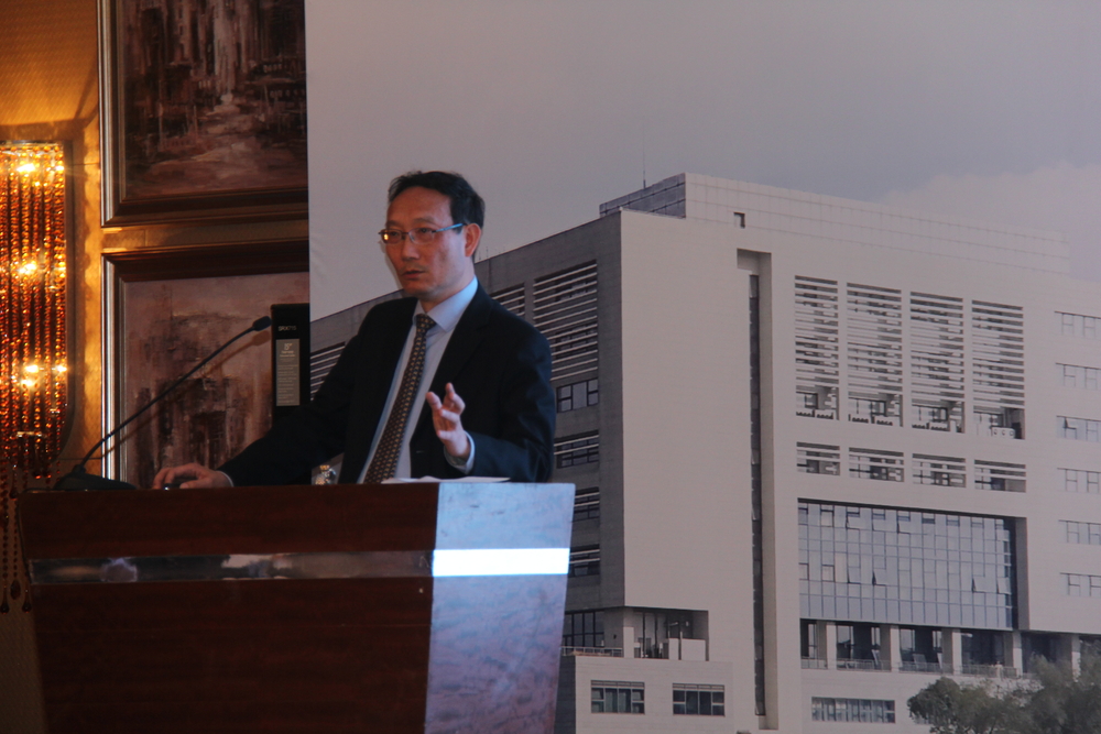 黄有方校长发表主旨演讲