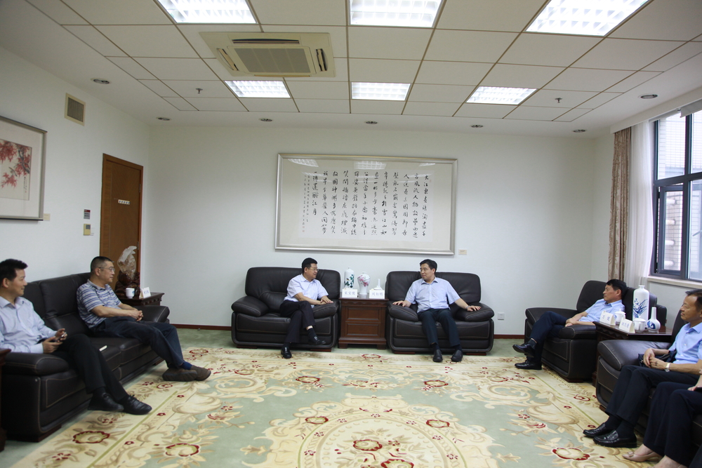 宋宝儒书记会见来宾一行