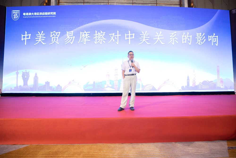 香港凤凰卫视时事评论员石齐平作主题分享 香港凤凰卫视时事评论员石齐平作主题分享