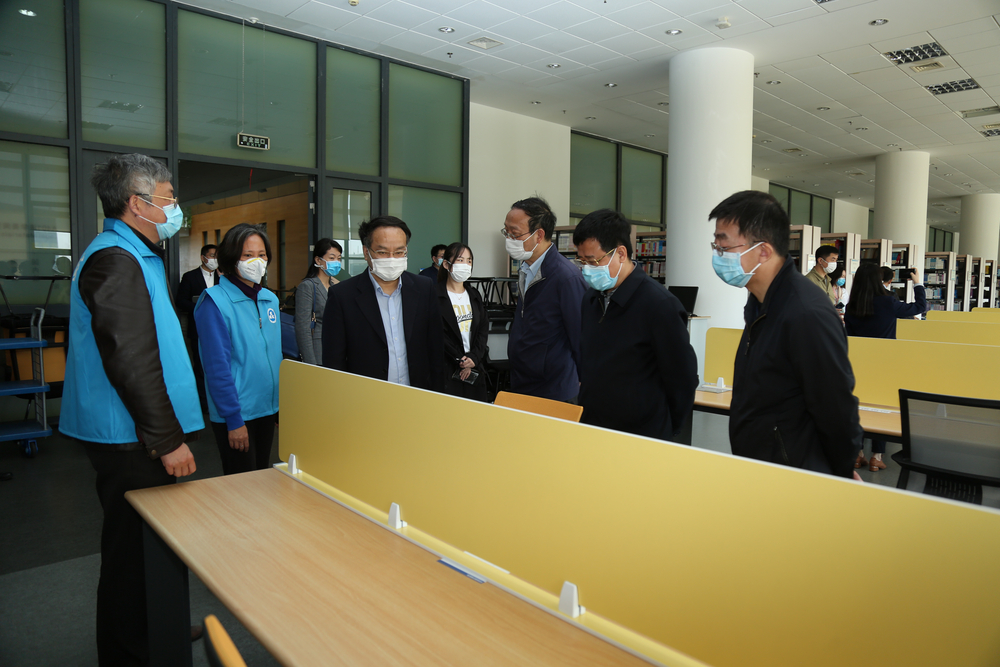 图书馆检查 图书馆检查