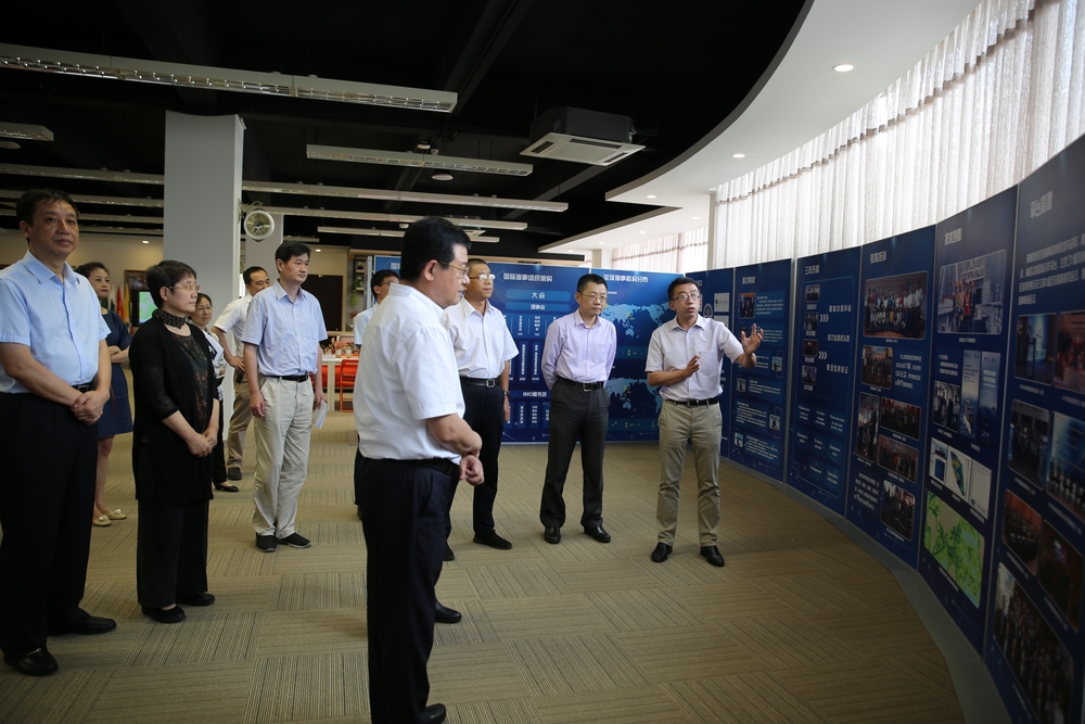 20200812090314440300.jpg 现场介绍MTCC工作情况