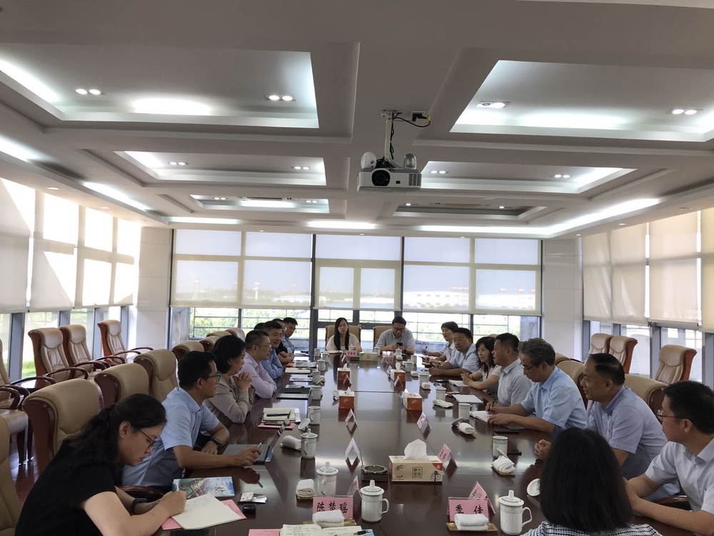 20200826015941774300.jpg 在太仓港口管理委员会座谈交流