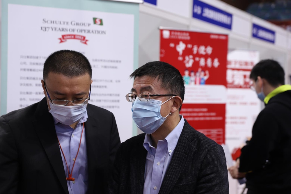 20201112115320201700.jpg 施欣副校长现场指导