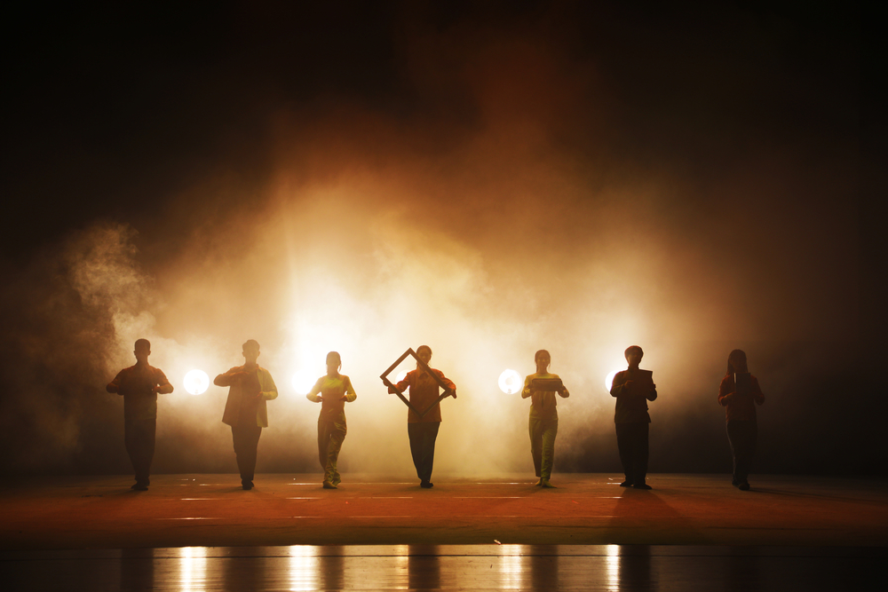 20201203031727826200.jpg 剧照1 大幕起