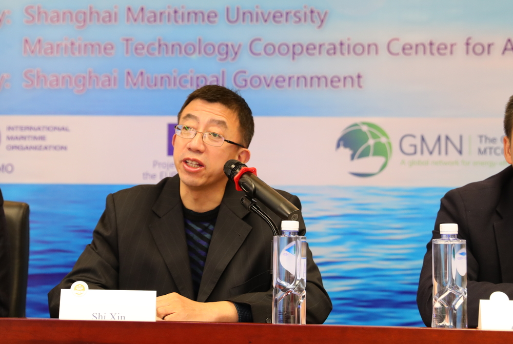 20201214025115207700.jpg 施欣副校长致欢迎辞