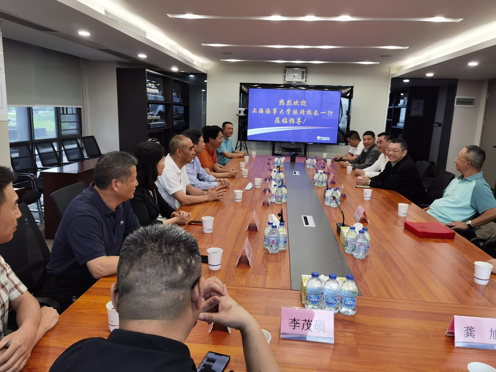 20210420105815375000.jpg 陆靖校长一行走访珠海九洲蓝色干线投资控股有限公司