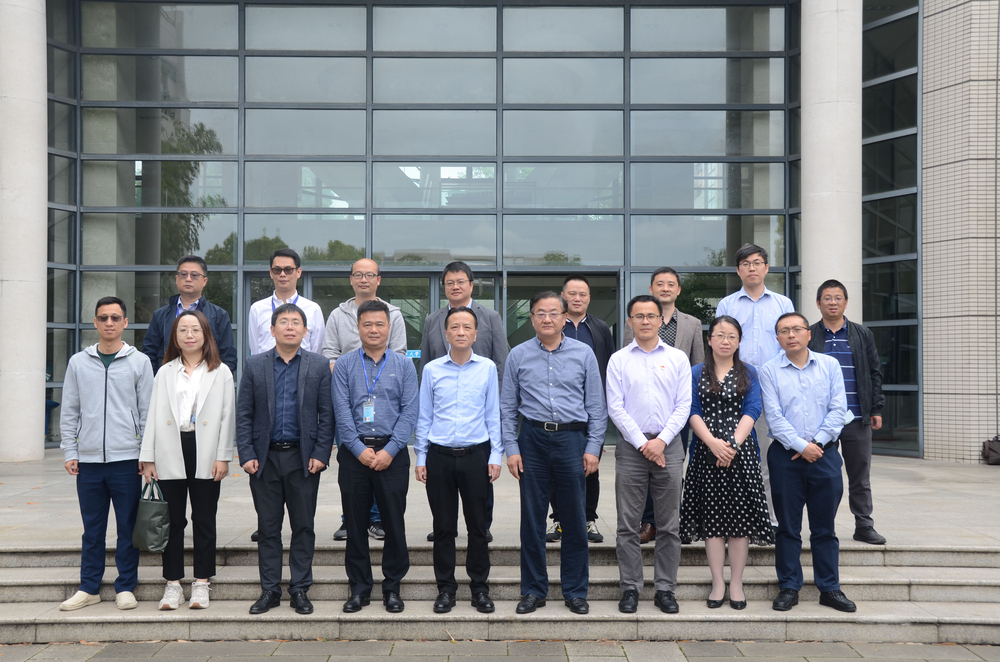 20210522111734230000.jpg 与会人员合影