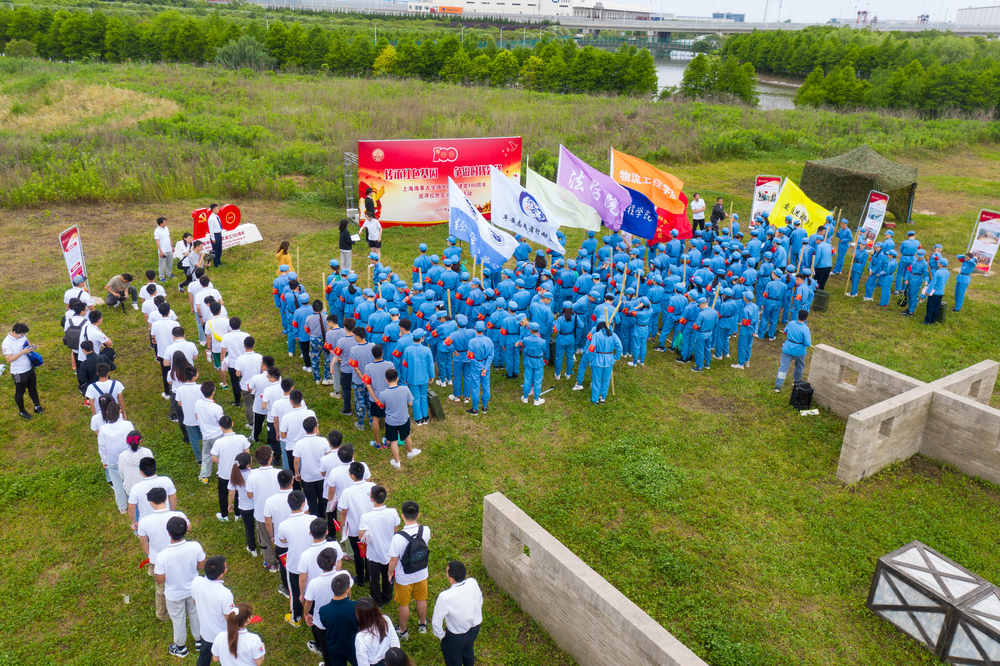 “红军行”活动出征仪式现场