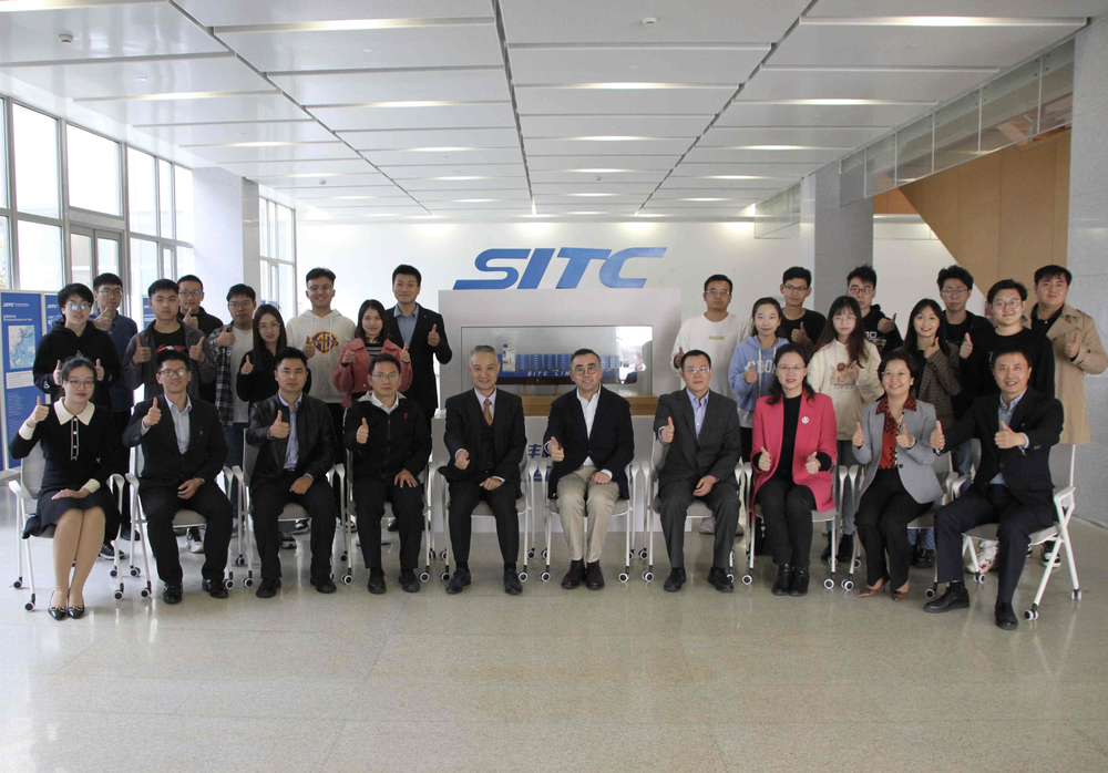 20211106021237386600.jpg 合影