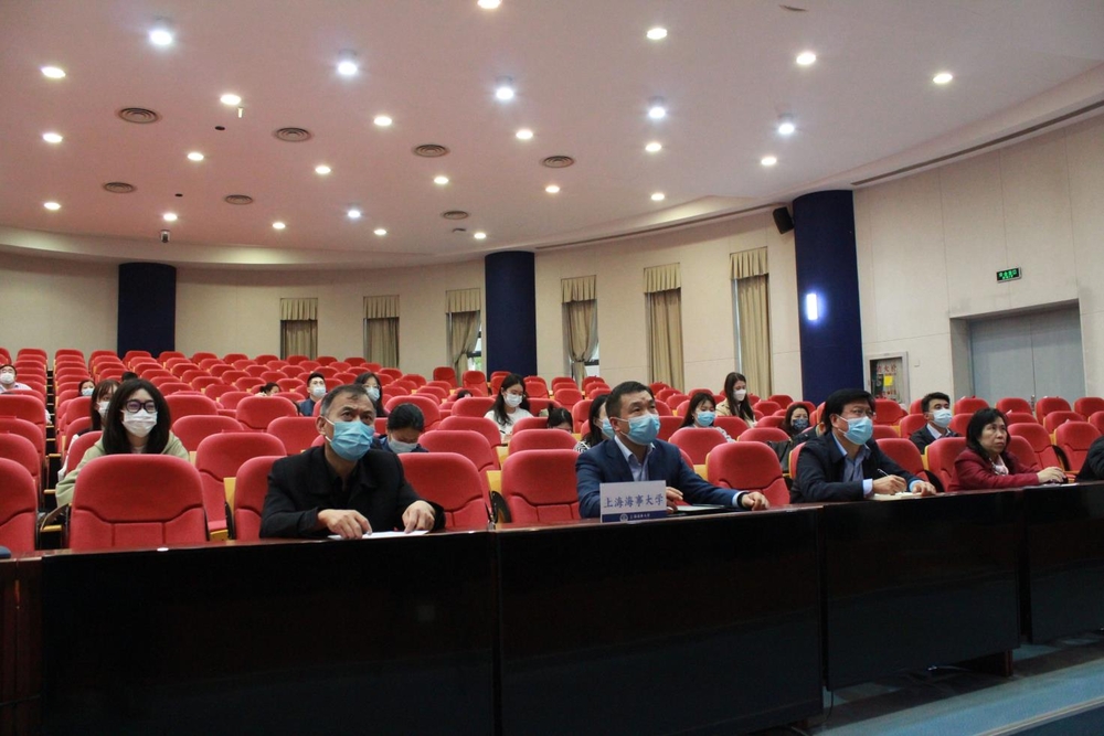 20221030062026791100.jpg 党的二十大精神融入学校思想政治理论课集体备课会现场2