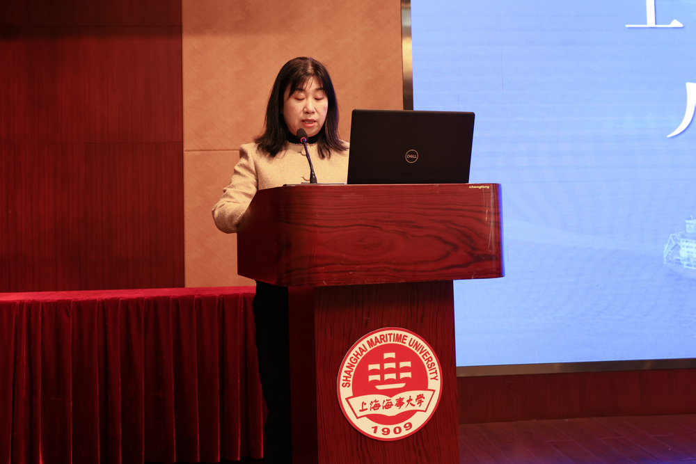 学院代表沙梅交流发言