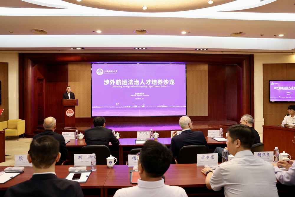 20230711075349540100.jpg 校党委副书记、纪委书记严大龙致辞