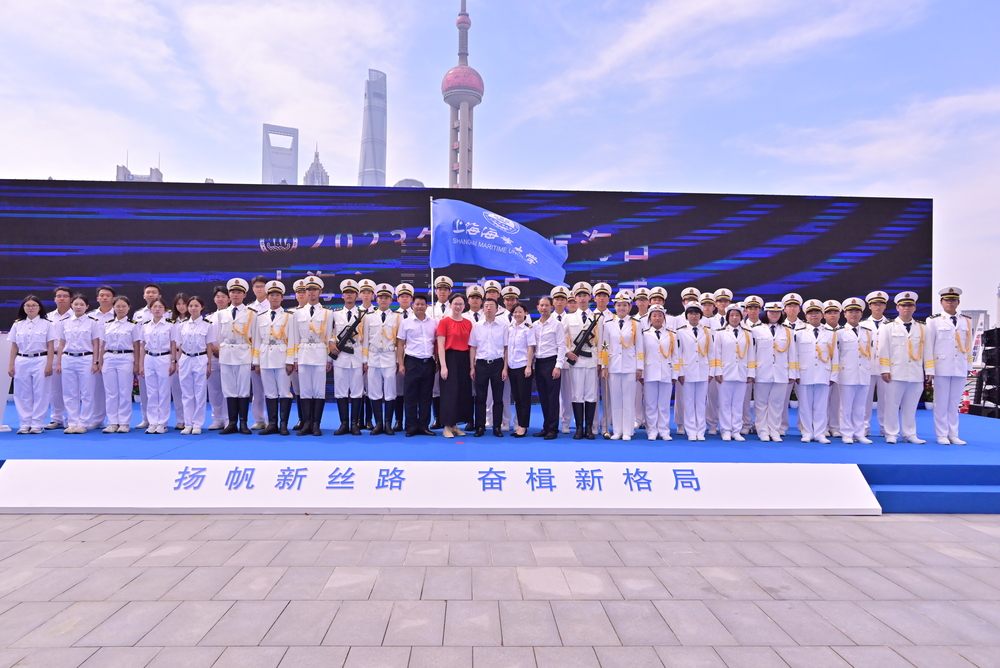 20230712055909681200.jpg 师生合影