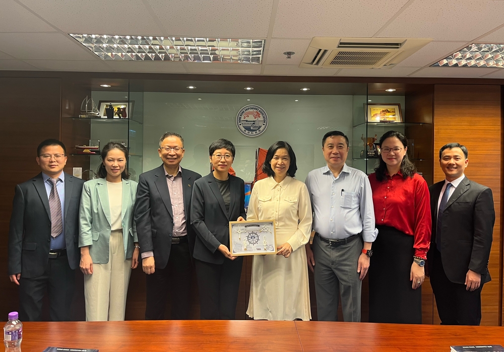 20231205005046832500.jpg 与香港船东会董事总经理陈佩珊会见