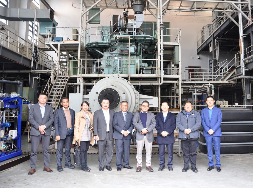 20240310004301931000.jpg 参观自动化机舱