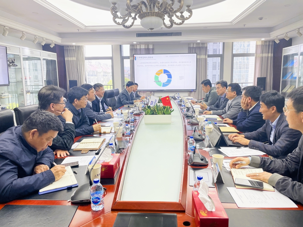 20240417085736420000.jpg 4月15日走访中国船级社上海规范研究所