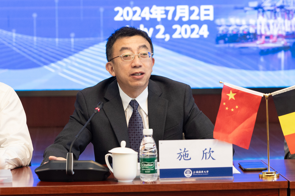 20240705012339830500.jpg 施欣副校长致欢迎辞