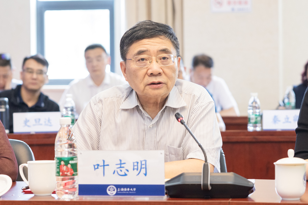 20240712080901309700.jpg 评建指导专家组组长叶志明教授讲话