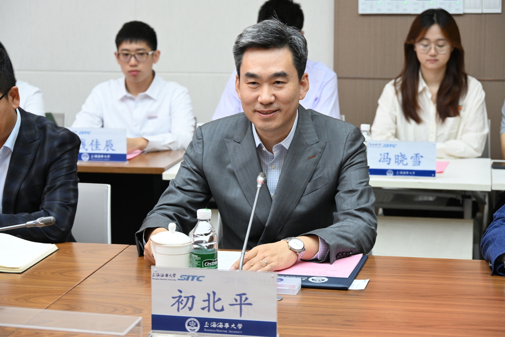 20241018002538668200.jpg 校党委副书记、校长初北平致辞