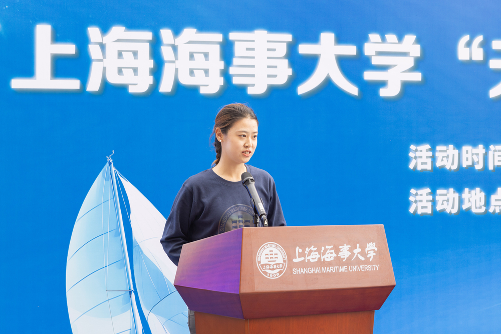 20241026151833453600.jpg 上海海事大学学生代表、第九届学生帆船协会会长吴思颖