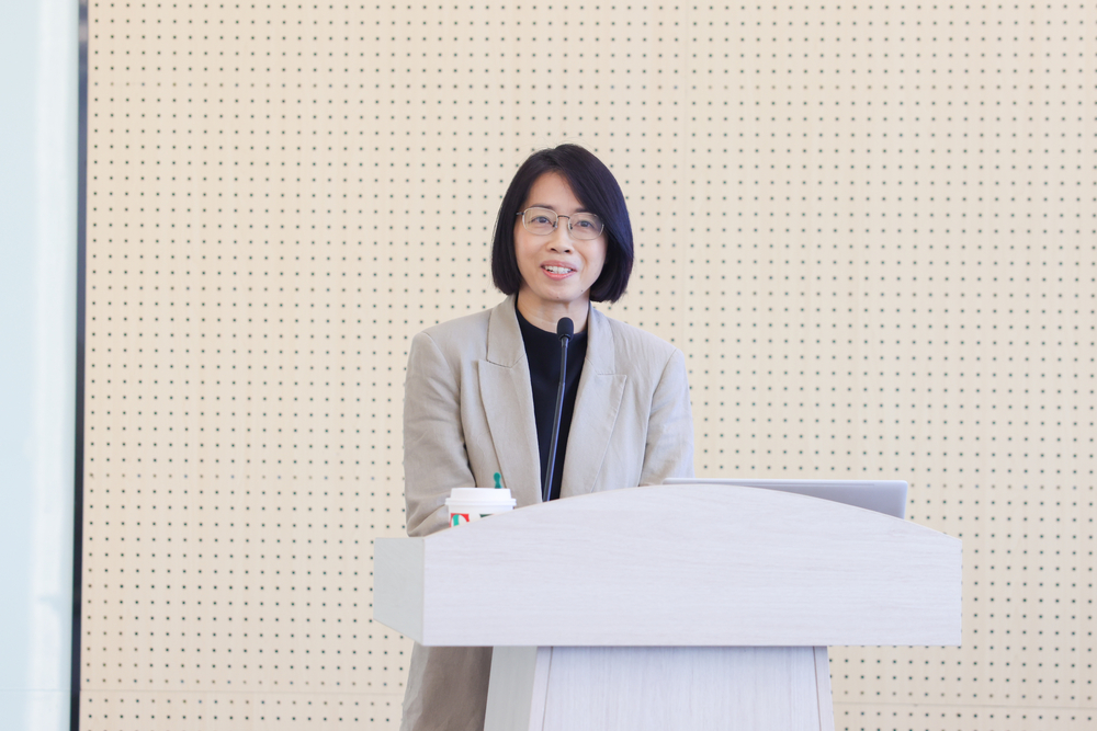 20241107055251356400.jpg 新加坡海事及港务管理局学院院长邓莉蓉致辞