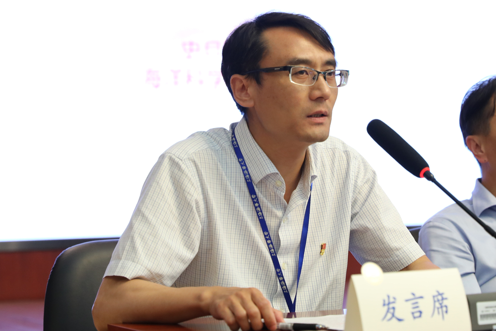 海洋科学与工程学院史旦达