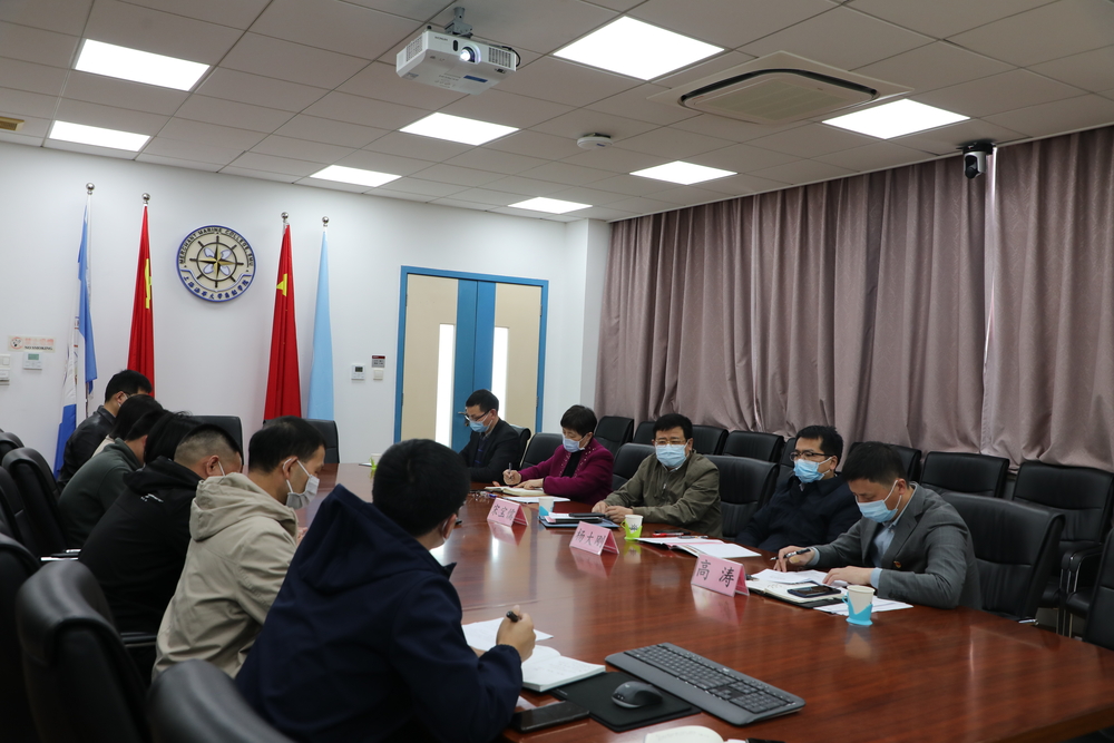 在商船学院座谈交流