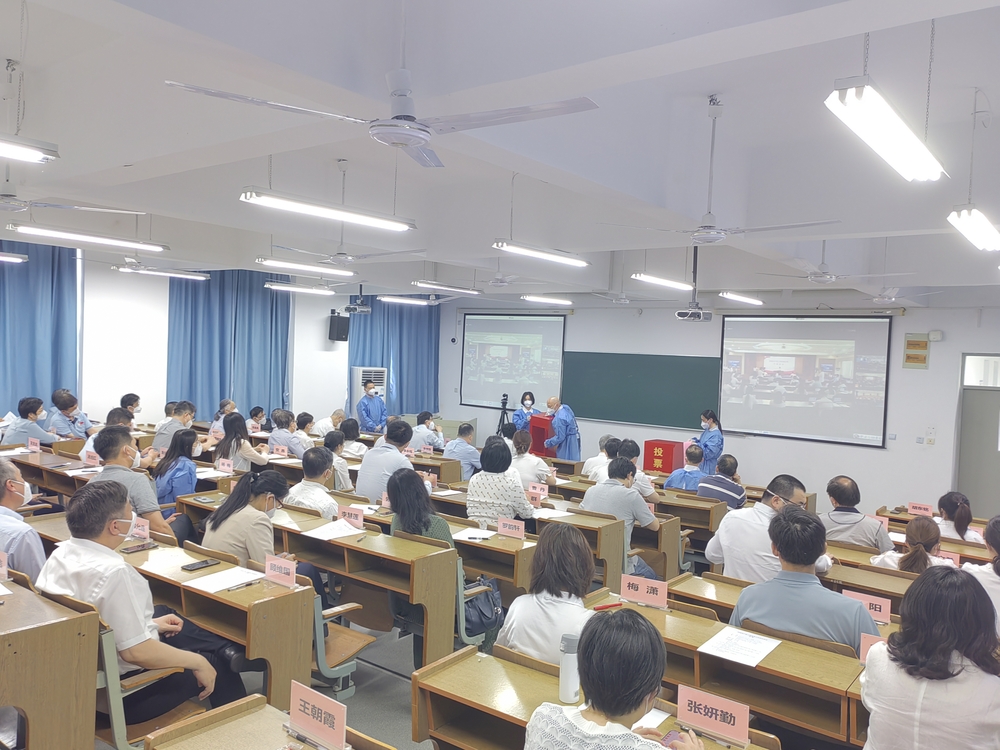 分会场二：港湾校区教学楼 114 室