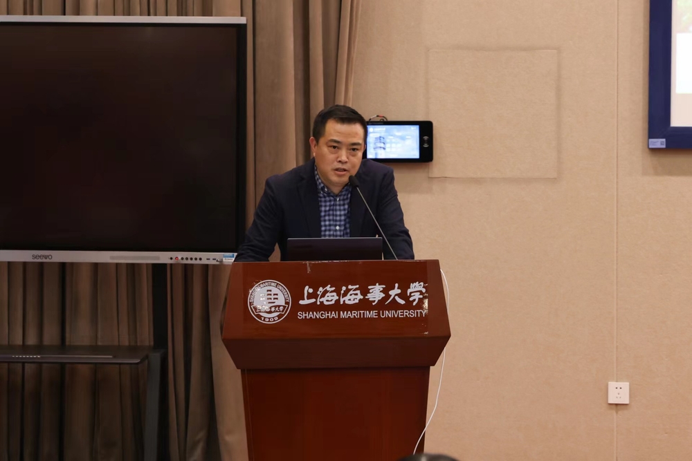 顾卫忠副处长做学生工作总结