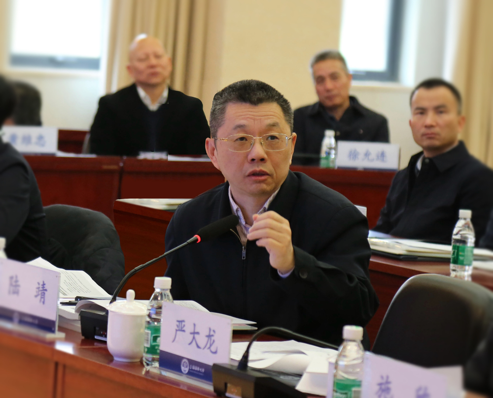 陆靖校长对部门述职进行点评